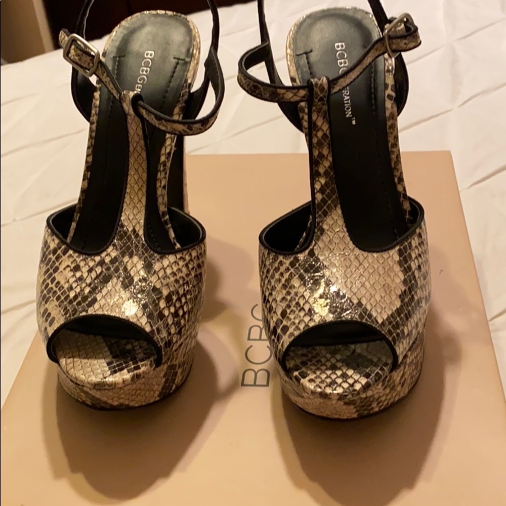 BCBGeneration cashmere /black ginger SNK